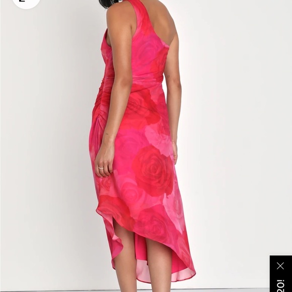 Pretty Serene Pink Floral One-Shoulder Midi Dress - Picture 2 of 4